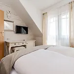 Hotel Kahlberg 3*