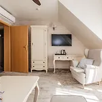 ホテル Kahlberg 3*
