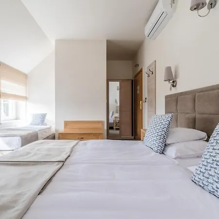 Hotel Kahlberg 3*