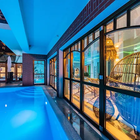 Kahlberg Hotel 3*
