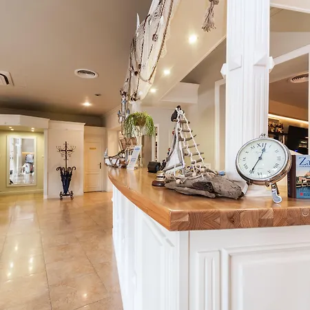 卡赫尔贝格酒店 库瑞尼卡慕斯卡